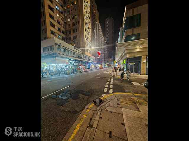 Wan Chai - Cheong Chun Building 06