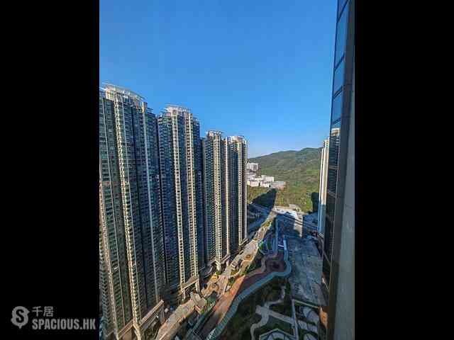 Lohas Park - Lohas Park Phase 11C Villa Garda II Tower 2A 13