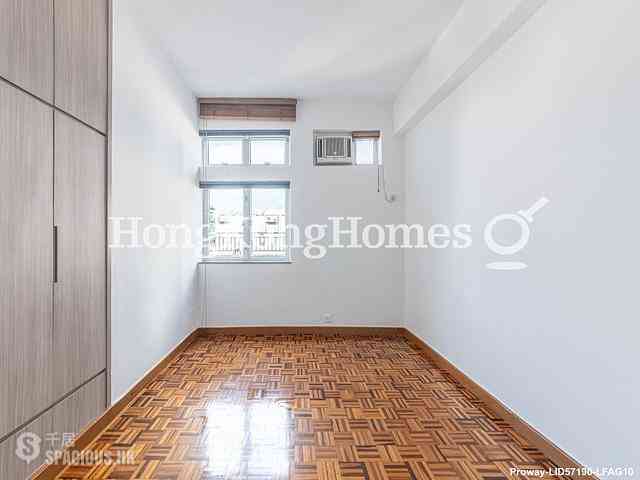 Pok Fu Lam - Bisney Villas 06