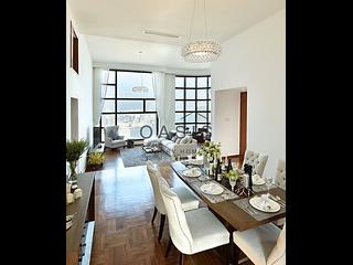 Sheung Wan - Queen's Terrace Block 3 02