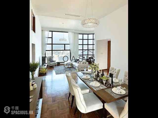 Sheung Wan - Queen's Terrace Block 3 02