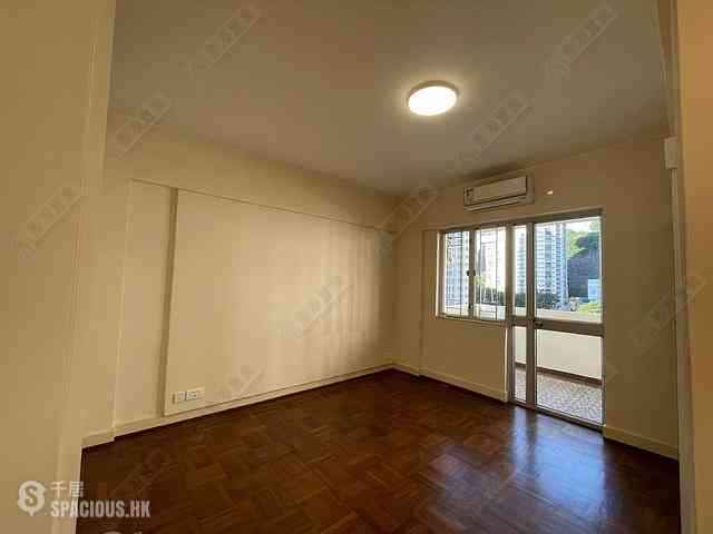 Tai Hang - Kan Oke House 04