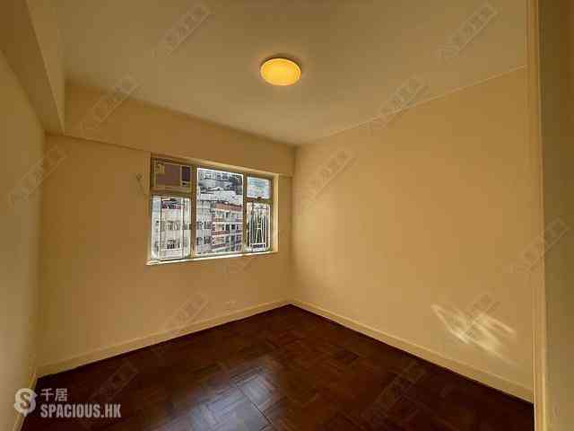 Tai Hang - Kan Oke House 06
