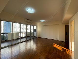 Tai Hang - Kan Oke House 08