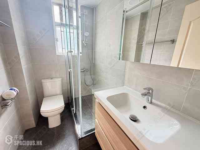 Tai Hang - Kan Oke House 11