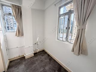 Tai Hang - Kan Oke House 12