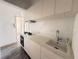 Tai Hang - Kan Oke House 13