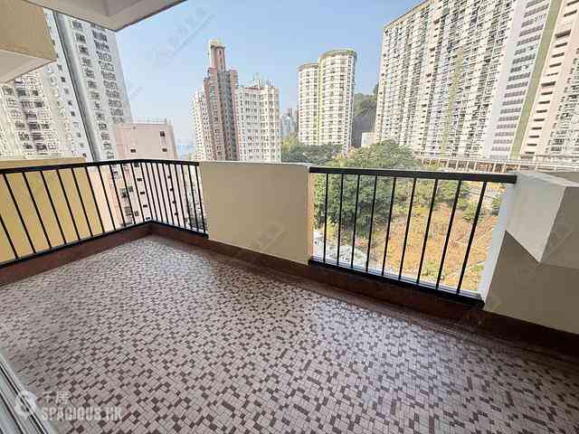 Tai Hang - Kan Oke House 17