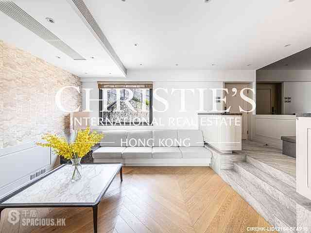 Chung Hom Kok - Pinewaver Villas 04