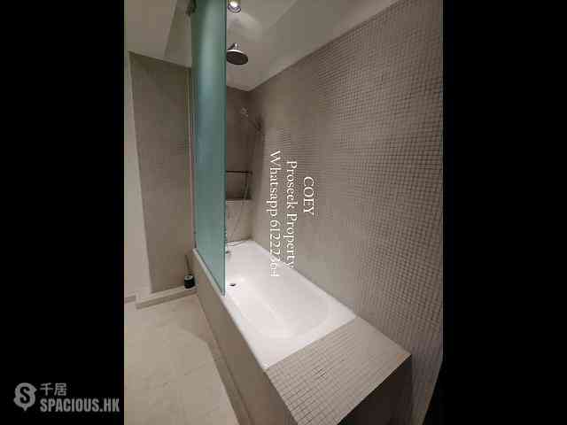 Central - 41-43, Gough Street 25