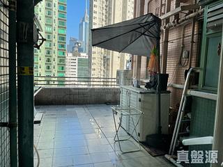 Wan Chai - Royal Court 04