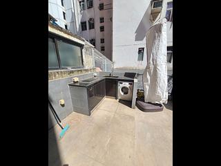 Wan Chai - Sing Kong Building 11