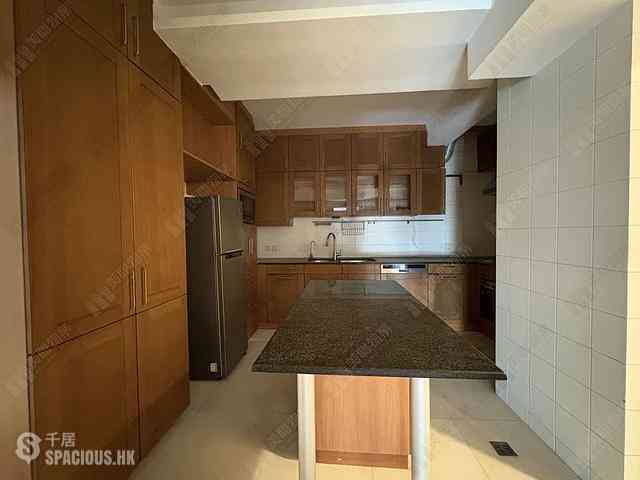 Pok Fu Lam - Villa Cecil Phase 1 04