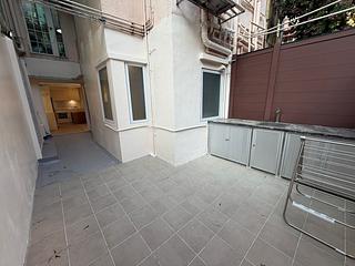 Sheung Wan - 62-64, Queen's Road West 02