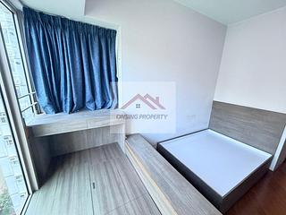 Wan Chai - The Avenue Phase 2 Block 1 07