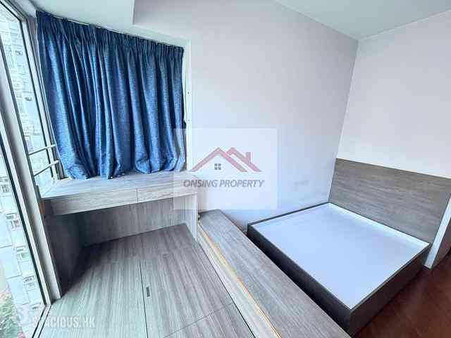 Wan Chai - The Avenue Phase 2 Block 1 07
