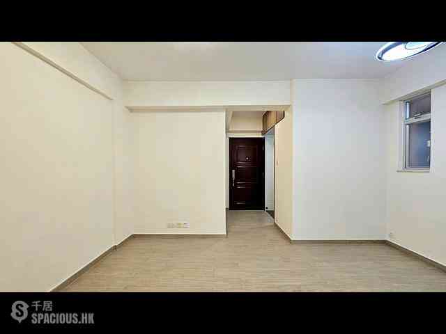 Wan Chai - Wing Tak Building 04
