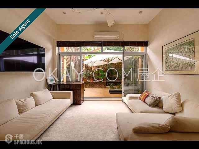Shek O - Shek O Village 02