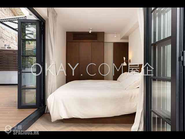 Stubbs Road - The Notting Hill 06