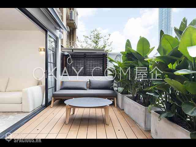 Stubbs Road - The Notting Hill 10