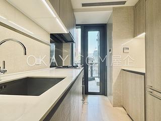 Mid Levels Central - 3, MacDonnell Road 04