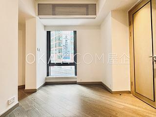 Mid Levels Central - 3, MacDonnell Road 07