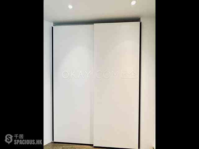 Mid Levels Central - 3, MacDonnell Road 09