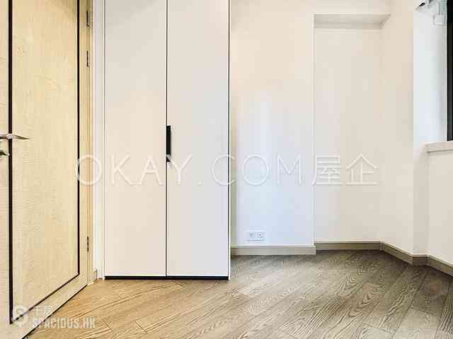 Mid Levels Central - 3, MacDonnell Road 11
