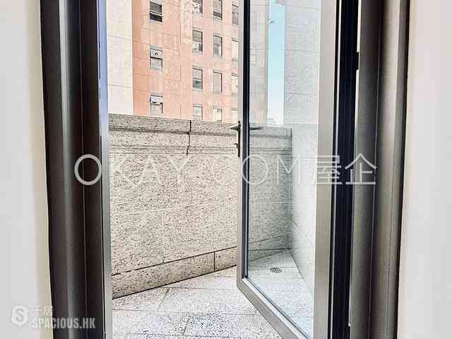 Mid Levels Central - 3, MacDonnell Road 13