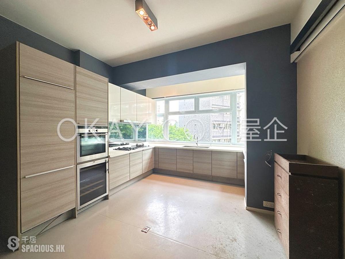Mid Levels Central - Best View Court 01