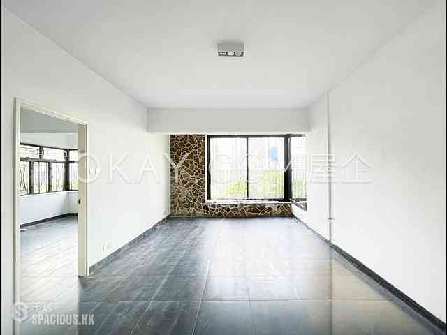 Mid Levels Central - Mackenny Court 01