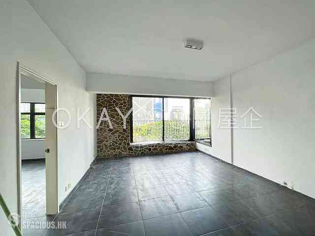 Mid Levels Central - Mackenny Court 03