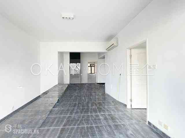 Mid Levels Central - Mackenny Court 04