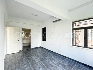 Mid Levels Central - Mackenny Court 08