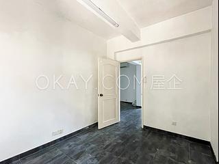 Mid Levels Central - Mackenny Court 10