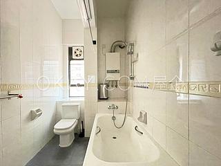 Mid Levels Central - Mackenny Court 13