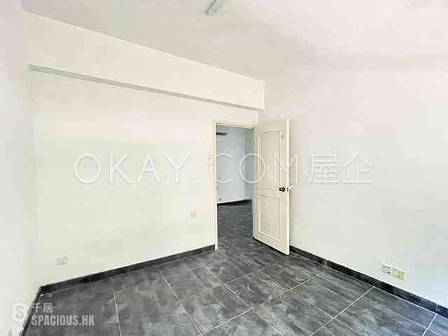Mid Levels Central - Mackenny Court 15
