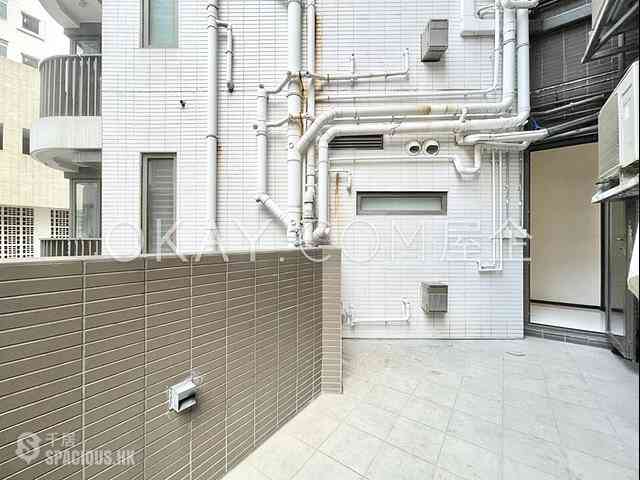 Happy Valley - Regent Hill 01