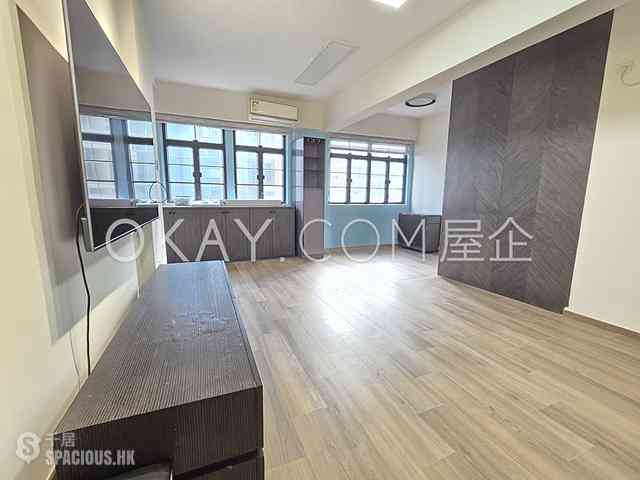 Sai Ying Pun - General Building 04