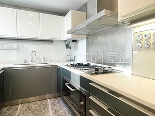 West Kowloon - The Cullinan (Tower 21 Zone 2 Luna Sky) 11