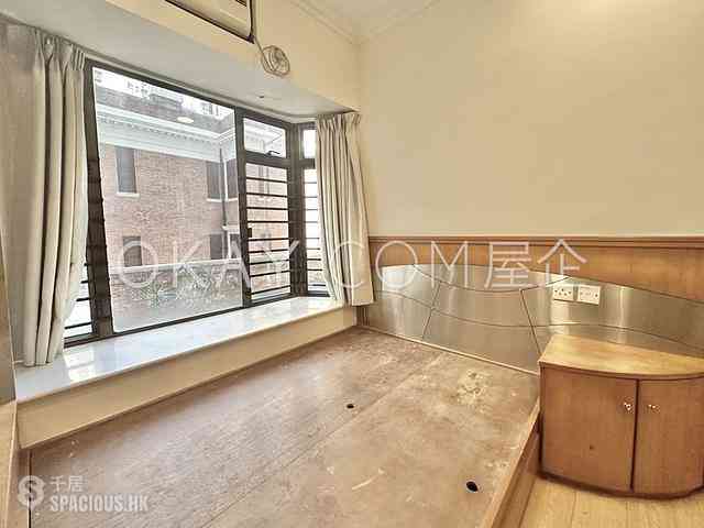 Mid Levels Central - Woodlands Terrace 04
