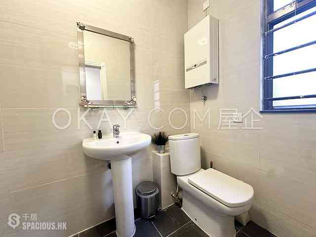 Mid Levels Central - Woodlands Terrace 07
