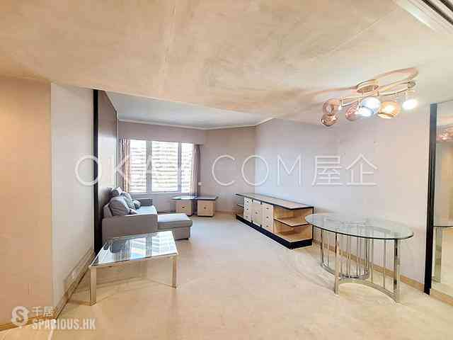 Wan Chai - Convention Plaza Apartments 02