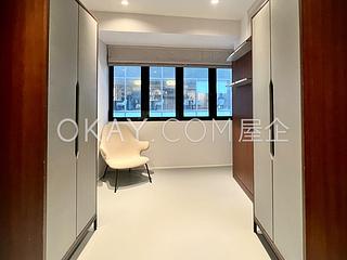 Central - 13, Peel Street 05