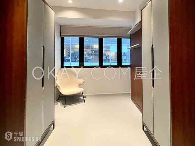 Central - 13, Peel Street 05