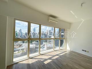 Mid Levels Central - St. Joan Court 07