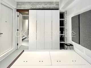 Central - 13, Peel Street 06