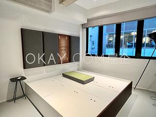 Central - 13, Peel Street 07