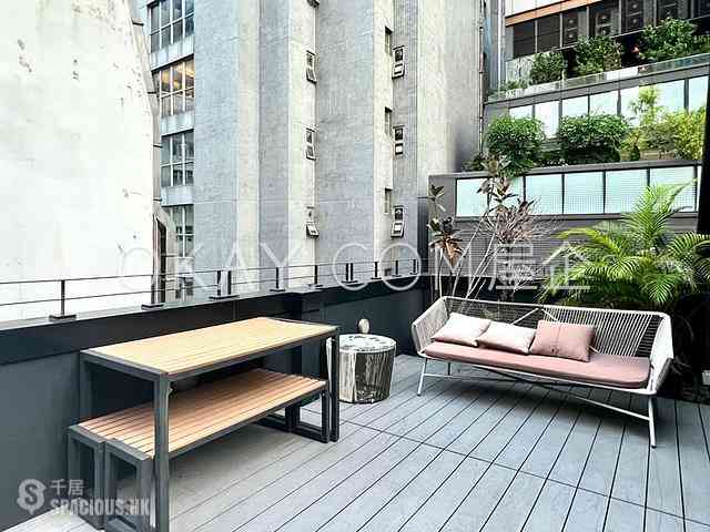Central - 13, Peel Street 09