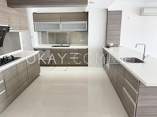 Clear Water Bay - Silver Fountain Terrace 02